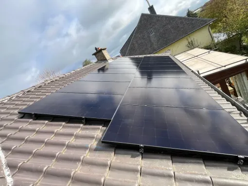 Installation de panneaux photovoltaïques à Beauvais, Beauvais, ENRLUX France