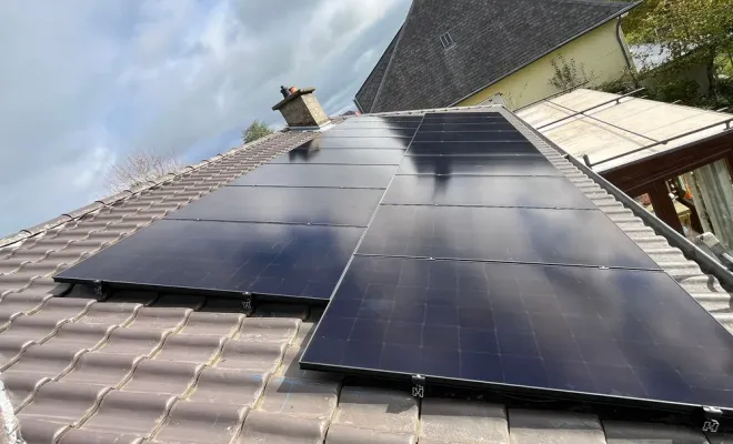 Installation de panneaux photovoltaïques à Beauvais, Beauvais, ENRLUX France